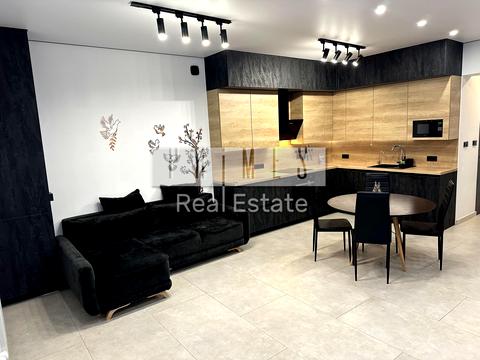 дом по адресу Яровая ул. (Червоноармійська)