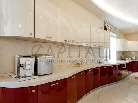 будинок за адресою Богатирська вул., 4-Б