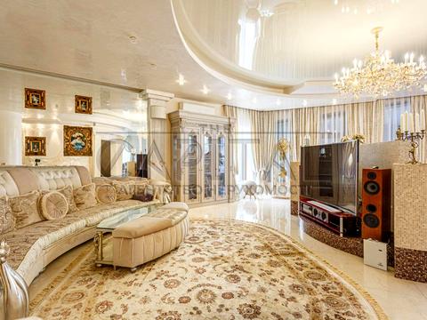 будинок за адресою Богатирська вул., 4-Б