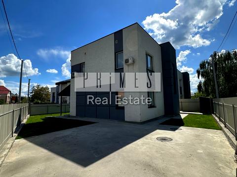 будинок за адресою Квітнева вул.