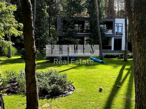 будинок за адресою київська