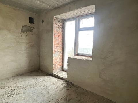 квартира за адресою Довженка вул., 32