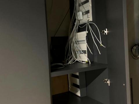 комерційна за адресою Ділова вул. (Димитрова), 2-Б