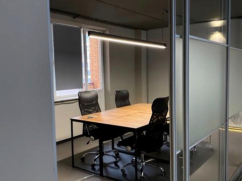 комерційна за адресою Ділова вул. (Димитрова), 2-Б