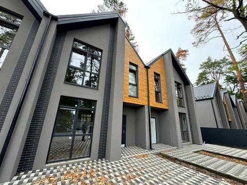 будинок за адресою Сілезька вул. (Рози Люксембург)