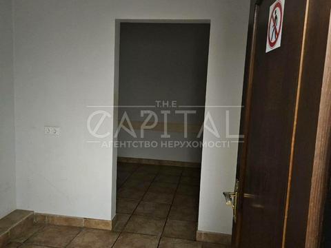 комерційна за адресою Генерала Алмазова вул. (Кутузова), 12