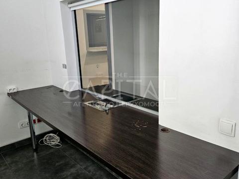 комерційна за адресою Генерала Алмазова вул. (Кутузова), 12