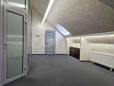 комерційна за адресою Генерала Алмазова вул. (Кутузова), 12