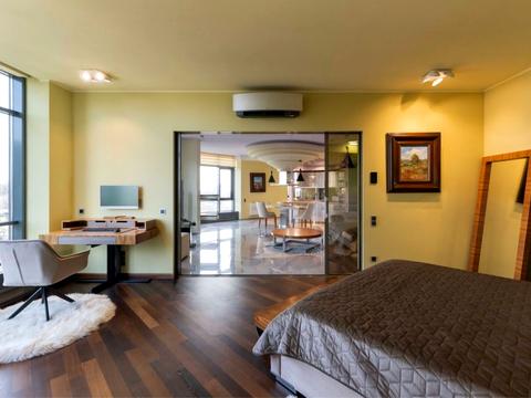 квартира по адресу Болсуновская ул. (Сергея Струтинского), 2