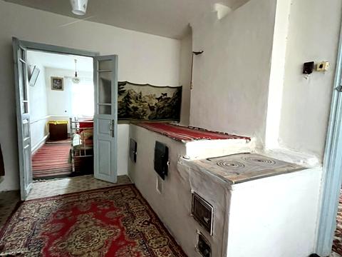 будинок за адресою О. Столяра