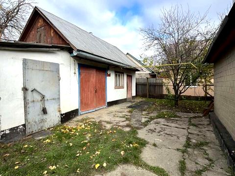 будинок за адресою О. Столяра