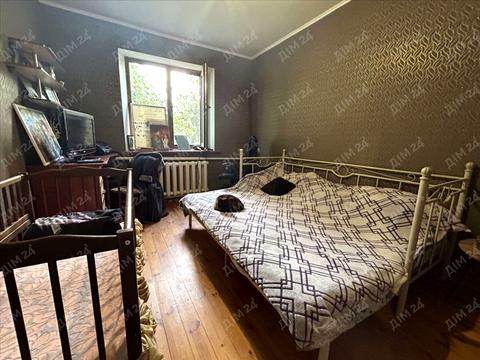 будинок за адресою Жовтнева