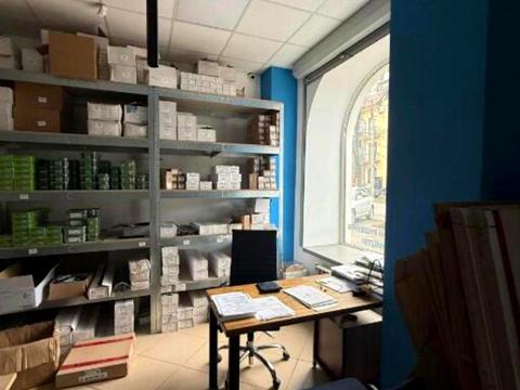 коммерческая по адресу Антоновича ул. (Сталинградской битвы), 115