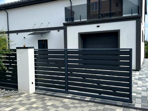 будинок за адресою Аматорська вул., 12 б