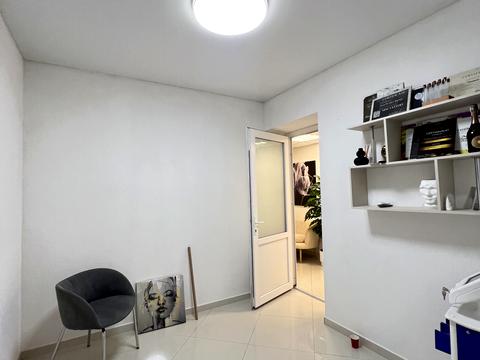 комерційна за адресою Дем'яна Попова вул., 4а