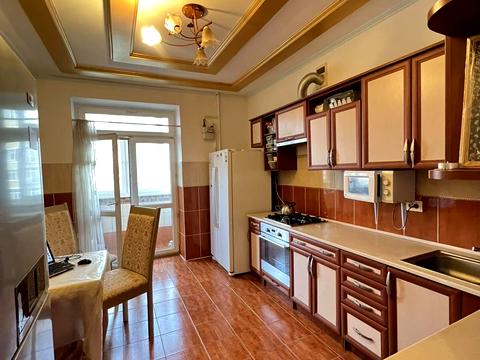 квартира по адресу Ивана Величковского ул., 30а