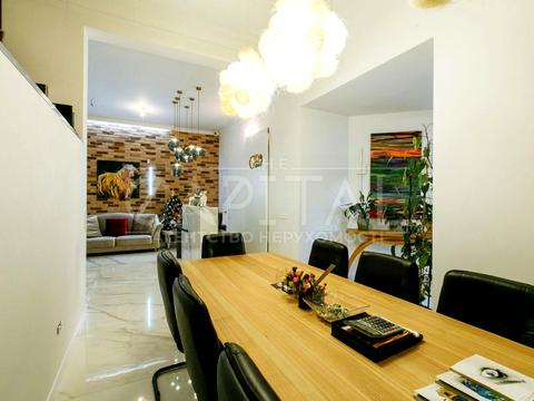 комерційна за адресою Шота Руставелі вул., 4