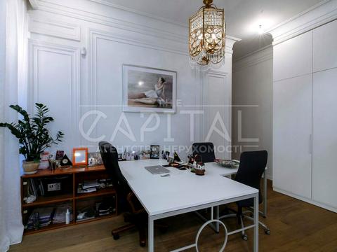 комерційна за адресою Шота Руставелі вул., 4