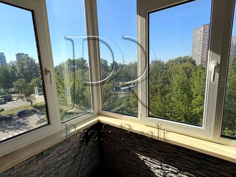 квартира за адресою Ревуцького вул., 9