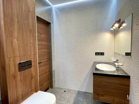 квартира за адресою Дніпровська набережна вул., 20-Б