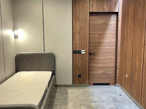 квартира за адресою Дніпровська набережна вул., 20-Б