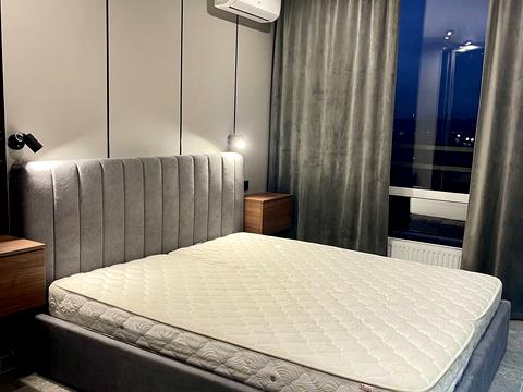 квартира за адресою Дніпровська набережна вул., 20-Б