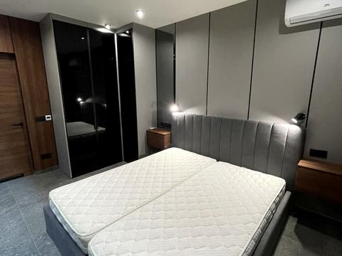 квартира за адресою Дніпровська набережна вул., 20-Б