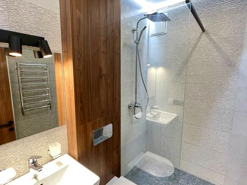 квартира за адресою Дніпровська набережна вул., 20-Б