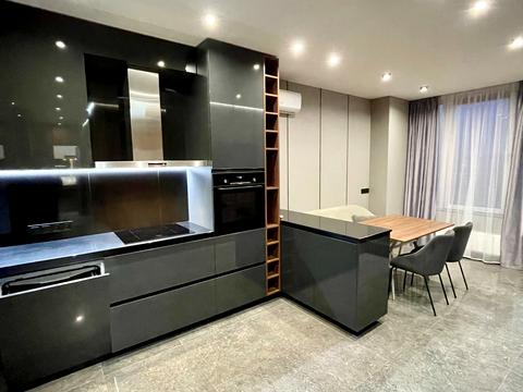 квартира за адресою Дніпровська набережна вул., 20-Б