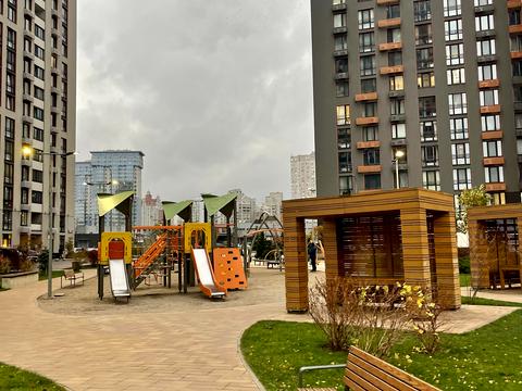 квартира за адресою Дніпровська набережна вул., 20-Б