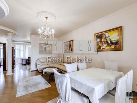 квартира за адресою Старонаводницька вул., 13