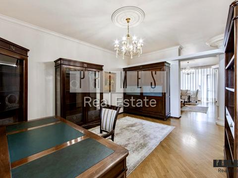 квартира за адресою Старонаводницька вул., 13