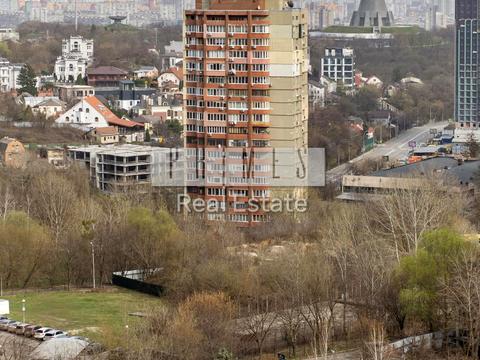 квартира за адресою Старонаводницька вул., 13