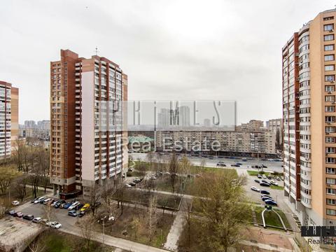 квартира за адресою Старонаводницька вул., 13