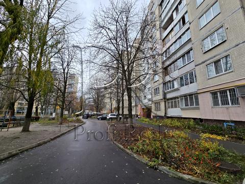 квартира за адресою Дмитра Луценка вул. (Крейсера "Аврора"), 5