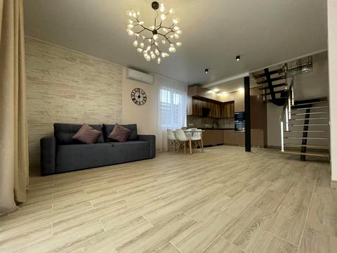 дом по адресу Мускатная ул. (Зои Космодемьянской), 1