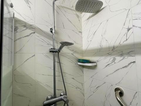 квартира за адресою Дмитра Луценка вул. (Крейсера "Аврора"), 15-А