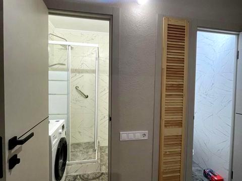 квартира за адресою Дмитра Луценка вул. (Крейсера "Аврора"), 15-А