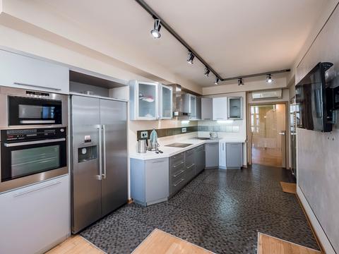 квартира за адресою Панаса Мирного вул., 28-А