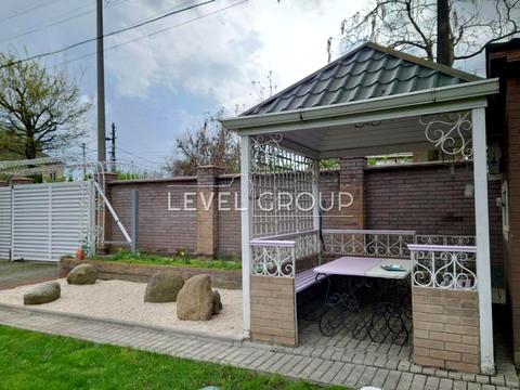 будинок за адресою Київ, Садова