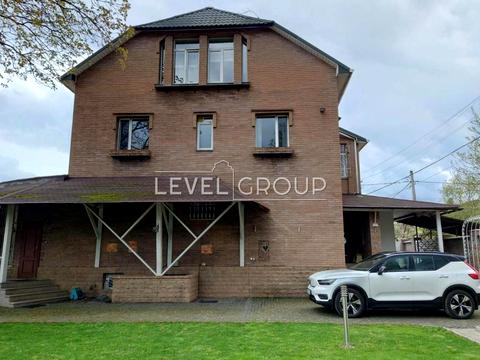 будинок за адресою Київ, Садова