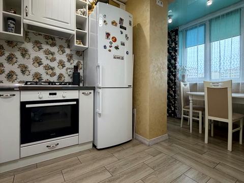 квартира за адресою Андрія Малишка вул. (Льва Толстого), 84