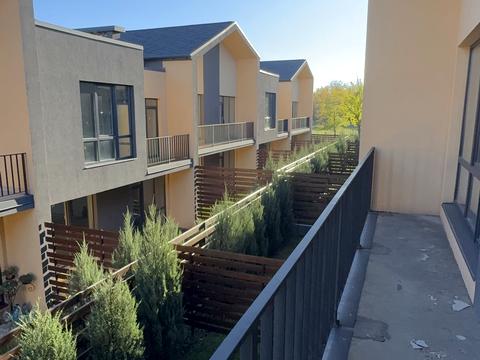 дом по адресу Спокійний став