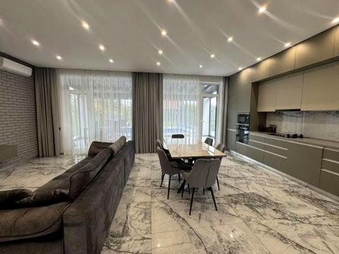 дом по адресу Освіти