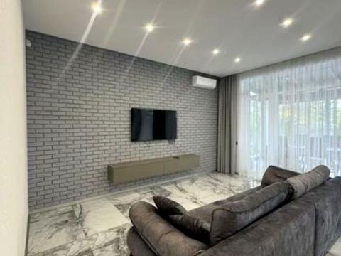 дом по адресу Освіти