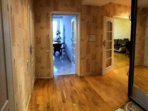 квартира за адресою Михайла Котельникова вул., 1