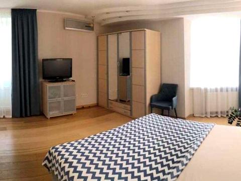 квартира за адресою Михайла Котельникова вул., 1