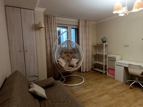 квартира по адресу Драгоманова ул., 6/1