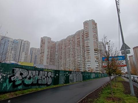 квартира по адресу Драгоманова ул., 6/1