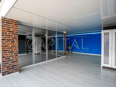 коммерческая по адресу Миколы Бажана просп., 4